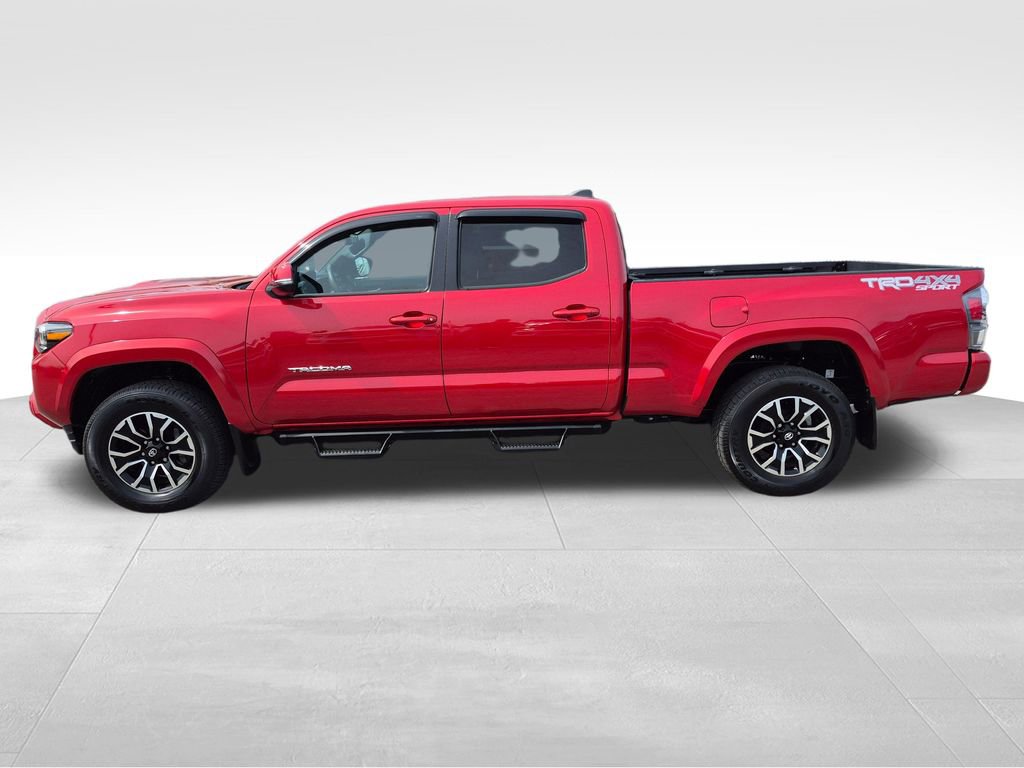 Used 2023 Toyota Tacoma TRD Sport image 3