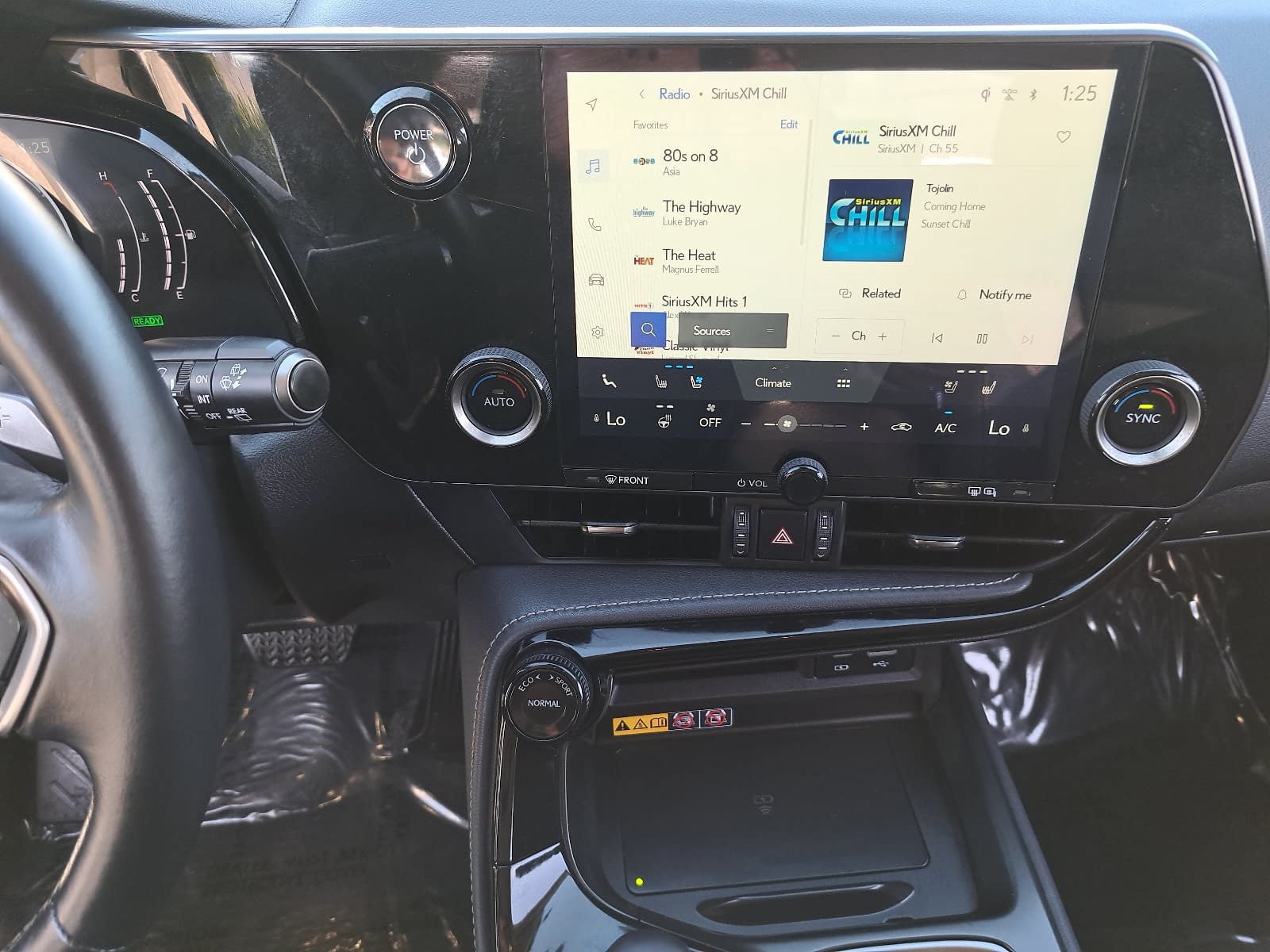 Used 2026 Lexus NX 350h AWD w/ Accessory Package (2T) image 22