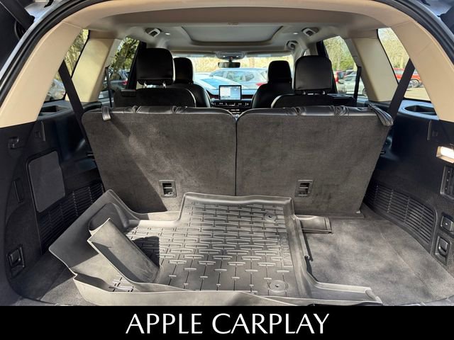 Used 2023 Lincoln Aviator Reserve w/ Equipment Group 201A image 9