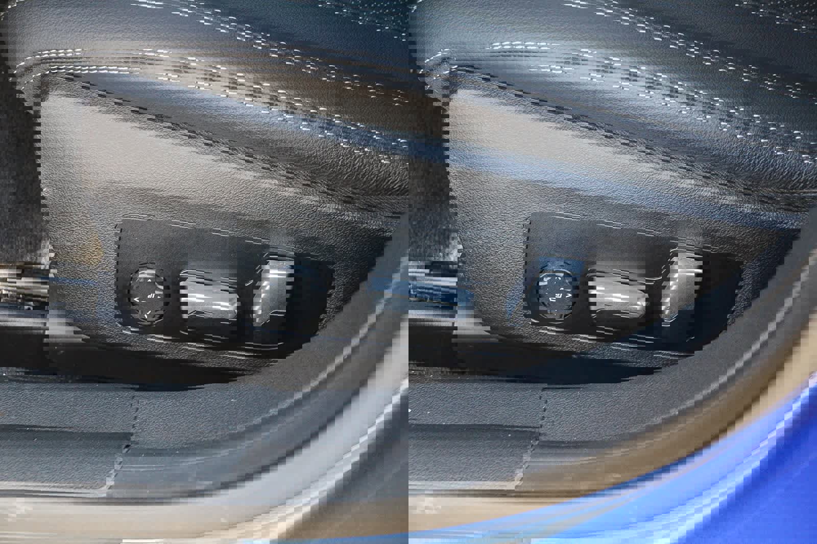 Used 2022 BMW i4 eDrive40 w/ M Sport Package image 20