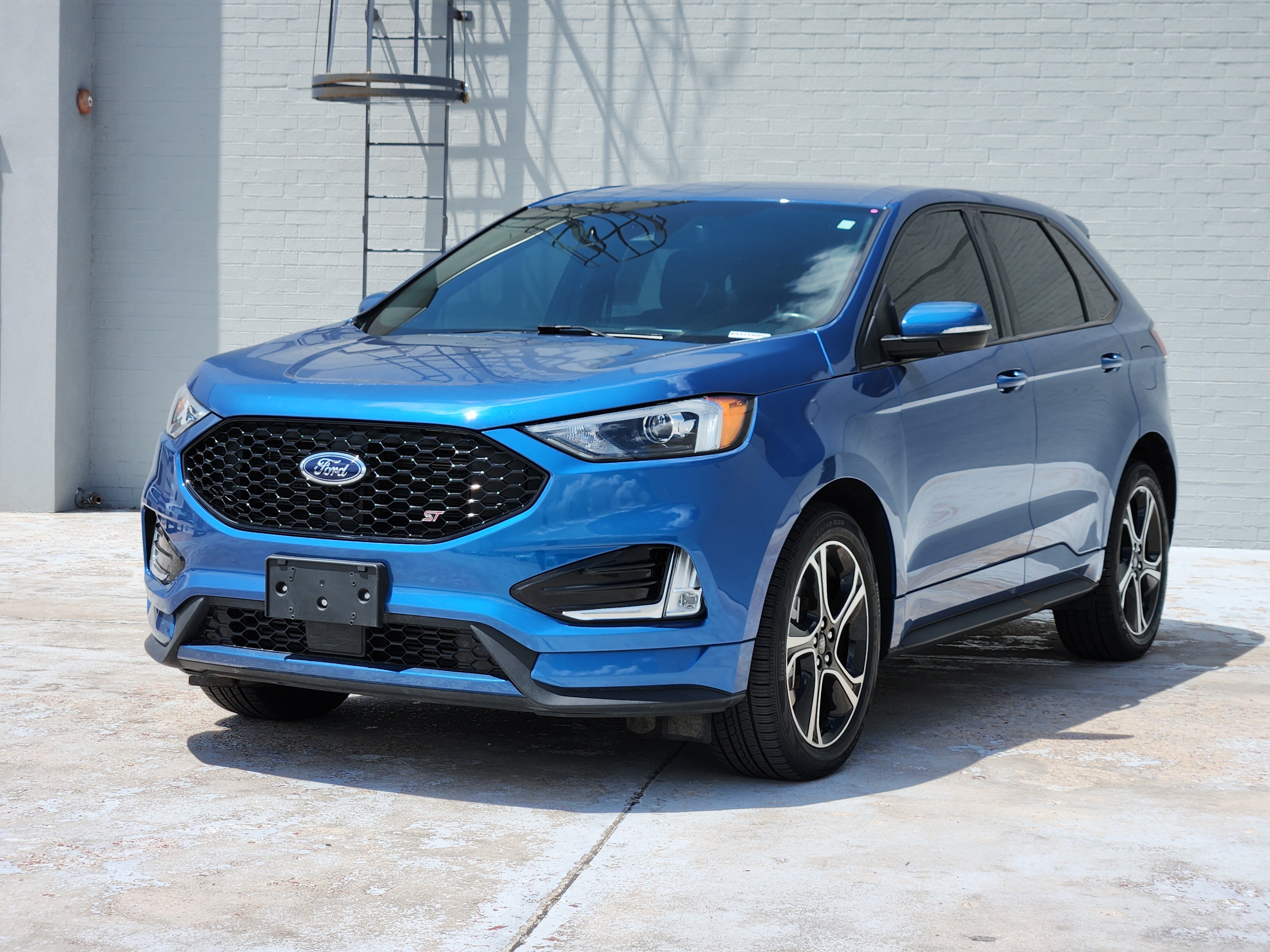 Used 2021 Ford Edge ST AWD/4WD image 4