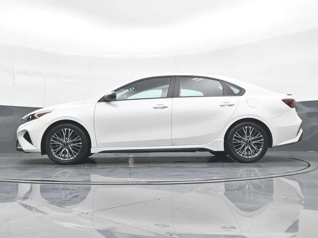 Used 2023 Kia Forte GT-Line image 27