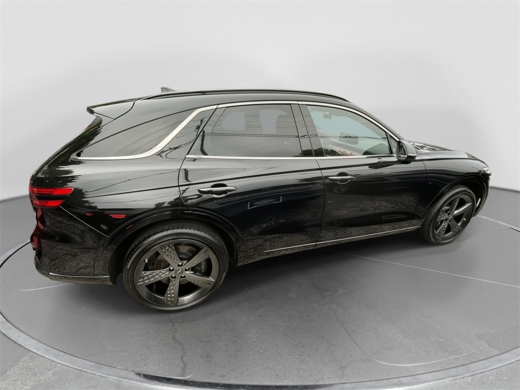 Certified 2024 Genesis GV70 3.5T Sport w/ Sport Advanced Package image 8