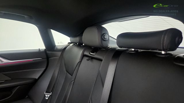 Used 2025 BMW 430i xDrive w/ M Sport Package AWD/4WD image 37