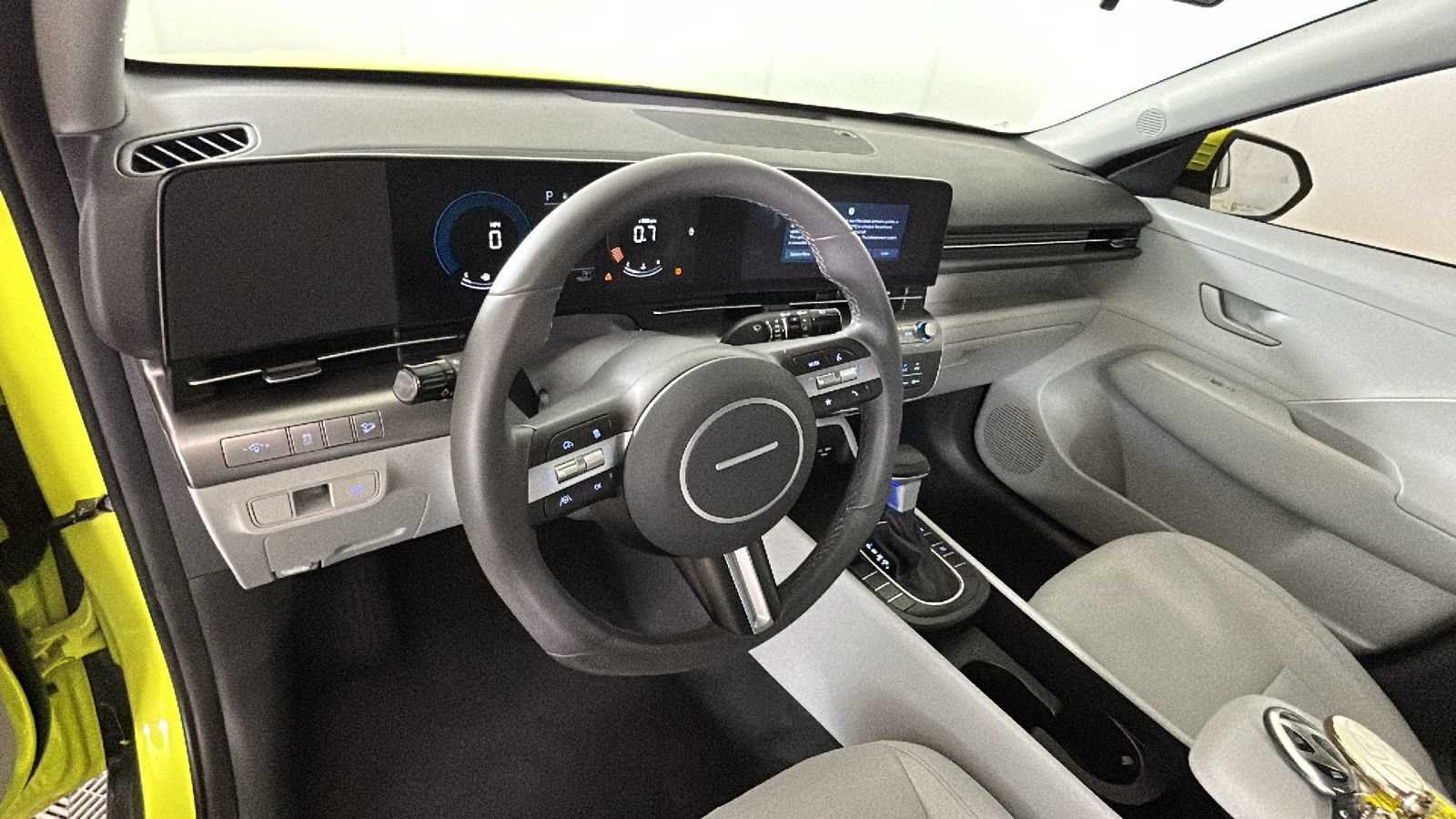 Used 2024 Hyundai Kona SEL FWD image 17