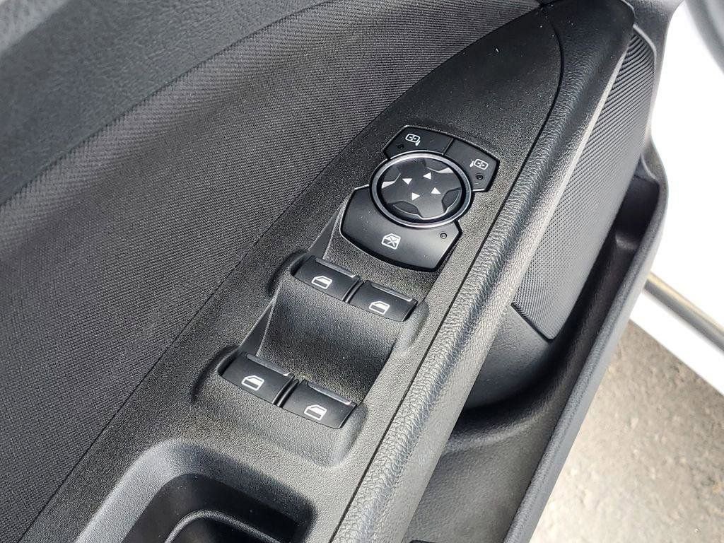 Used 2020 Ford Fusion SE image 21