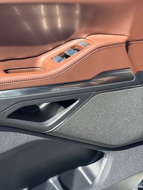 New 2026 Lincoln Navigator L Reserve AWD/4WD image 15