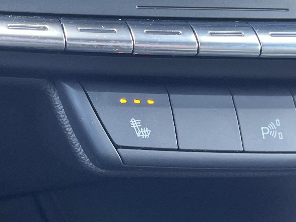 Used 2023 Cadillac XT4 Premium Luxury w/ Enhanced Visibility Package image 35