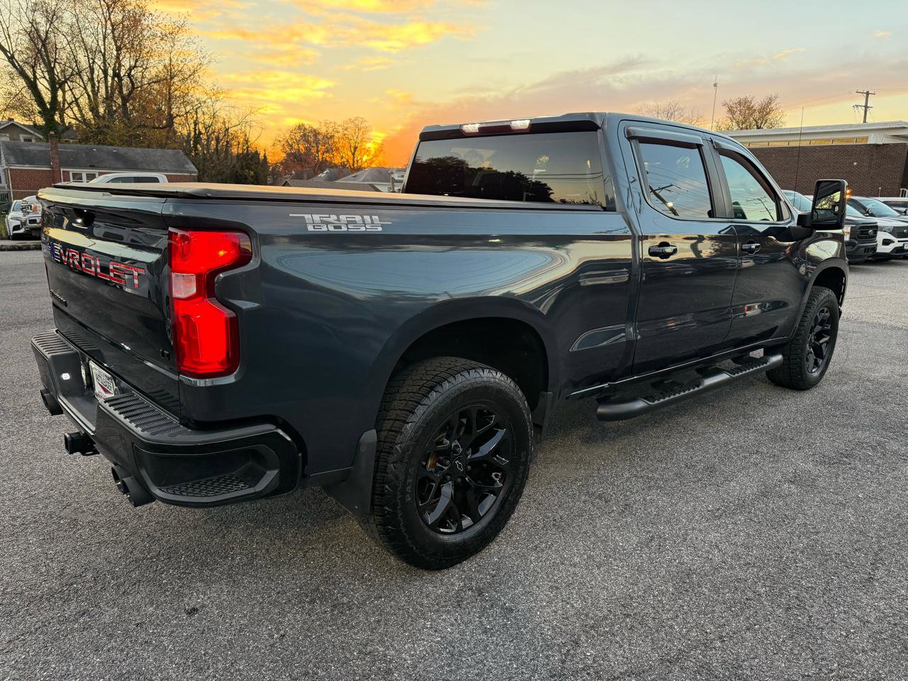 Used 2021 Chevrolet Silverado 1500 LT Trail Boss w/ Bed Protection Package AWD/4WD image 16