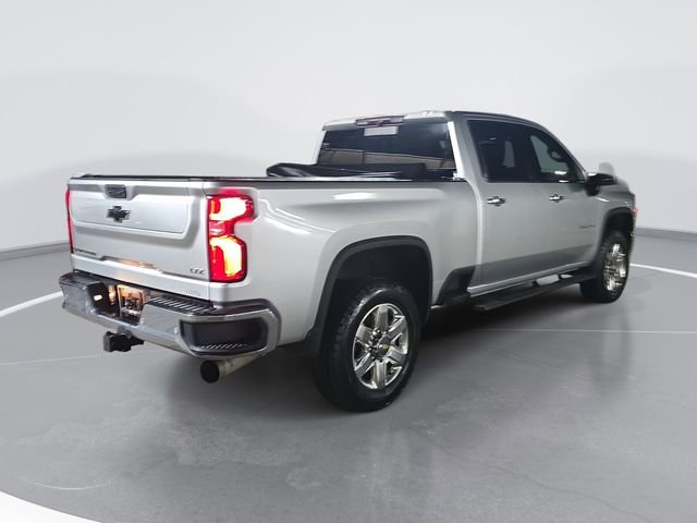 Used 2022 Chevrolet Silverado 2500 LTZ w/ LTZ Plus Package image 3