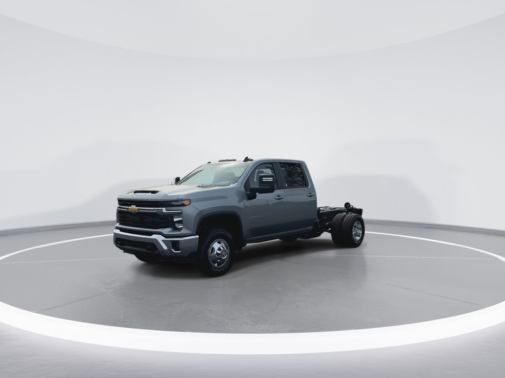 New 2026 Chevrolet Silverado 3500 LT w/ Convenience Package image 4