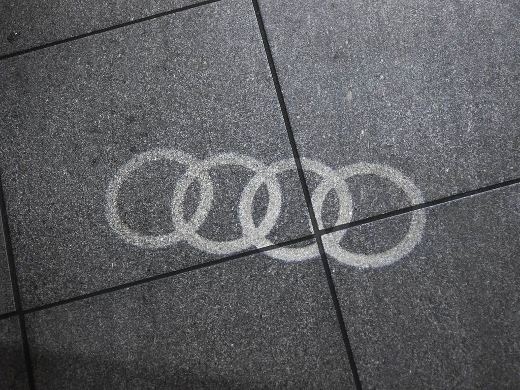 Used 2025 Audi Q7 3.0T Premium w/ Convenience Package image 19