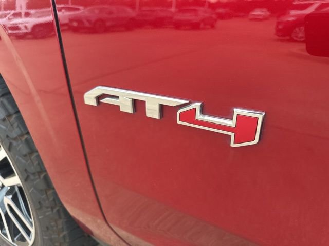 Used 2021 GMC Yukon AT4 w/ Rear Media and Nav Package AWD/4WD image 14