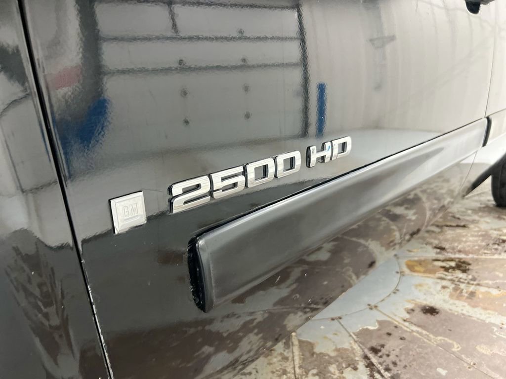 Used 2007 Chevrolet Silverado 2500 LT w/ 2LT Convenience Package image 24