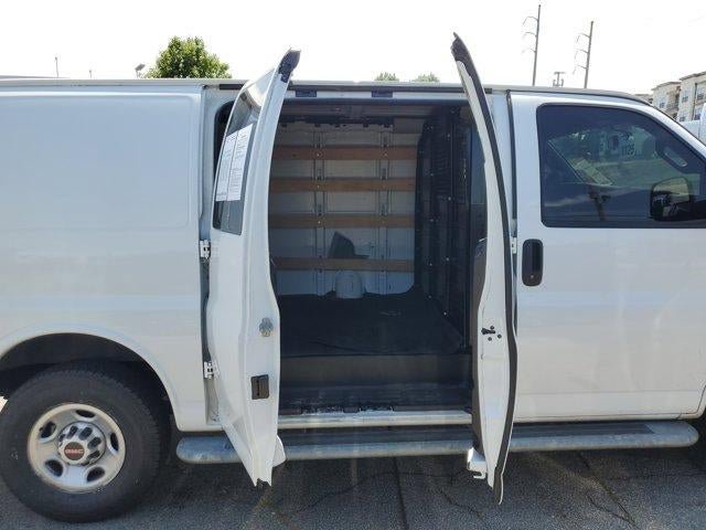 Used 2020 GMC Savana 2500 w/ Driver Convenience Package RWD image 12