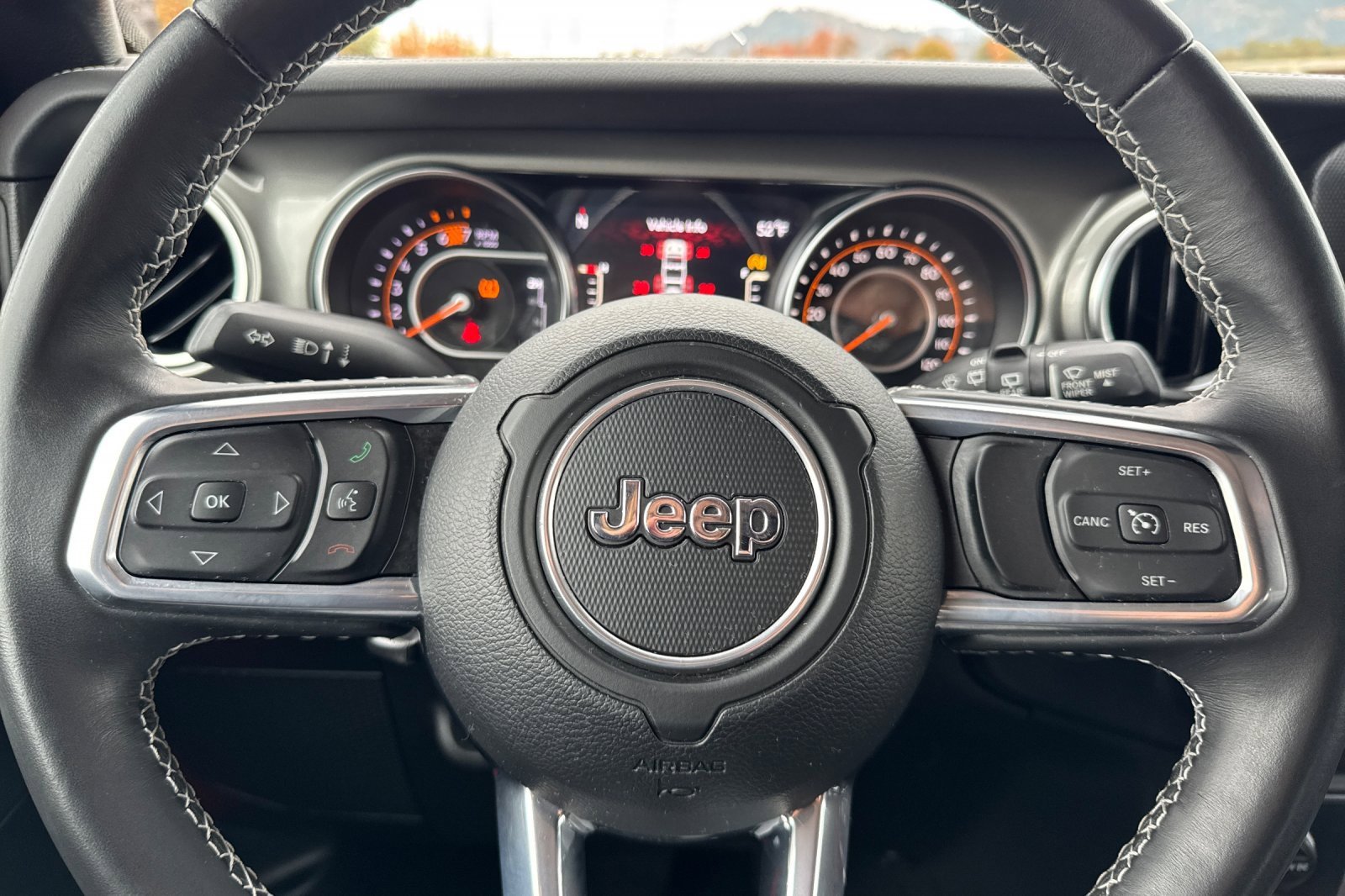 Used 2022 Jeep Wrangler Unlimited Sahara image 26