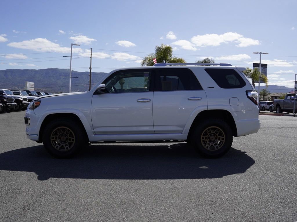 Used 2016 Toyota 4Runner Limited AWD/4WD image 7