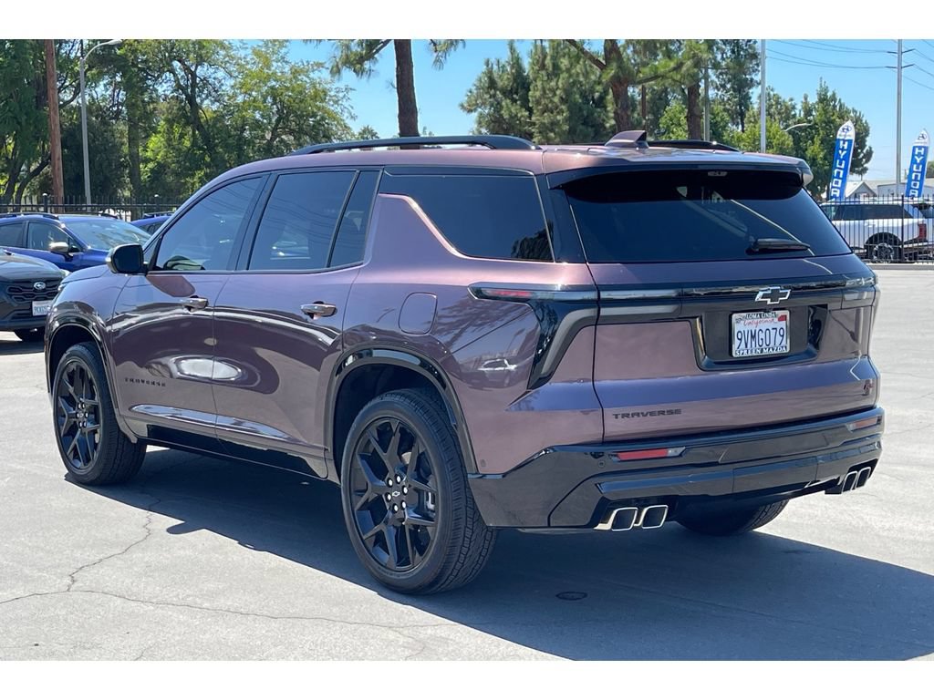 Used 2026 Chevrolet Traverse RS w/ LPO, Cargo Package FWD image 4