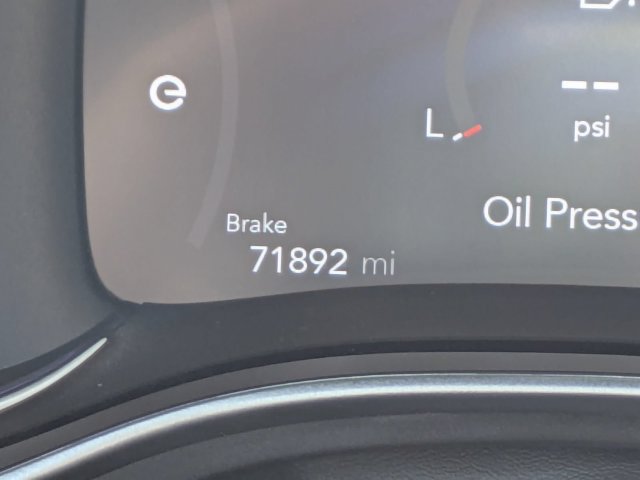 Used 2024 Chrysler Pacifica Limited FWD image 32