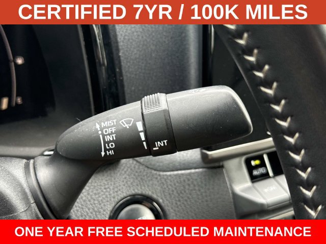 Used 2025 Toyota Camry SE FWD image 25