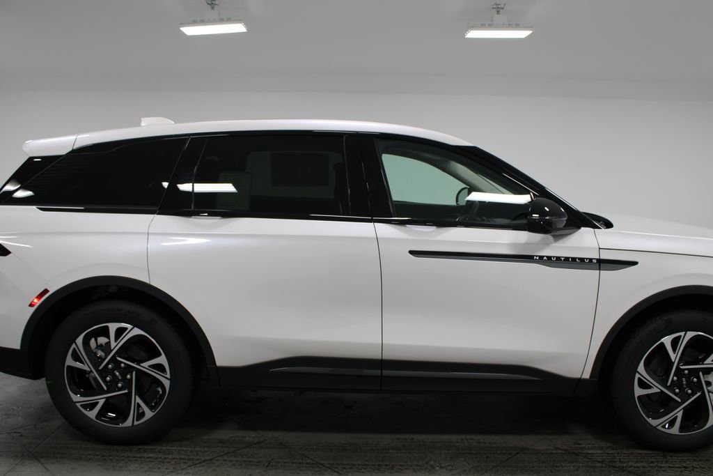 New 2026 Lincoln Nautilus Premier w/ Equipment Group 102A image 10