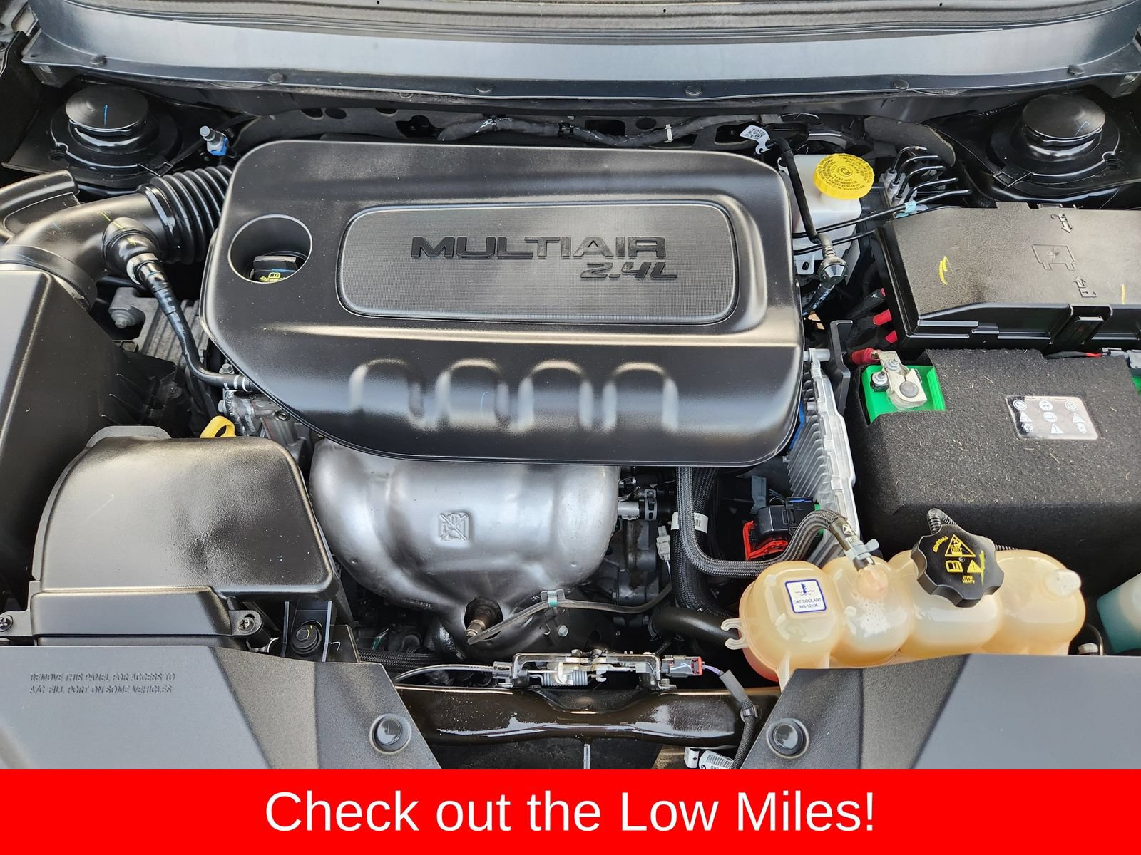 Used 2019 Jeep Cherokee Latitude w/ Popular Appearance Group FWD image 39