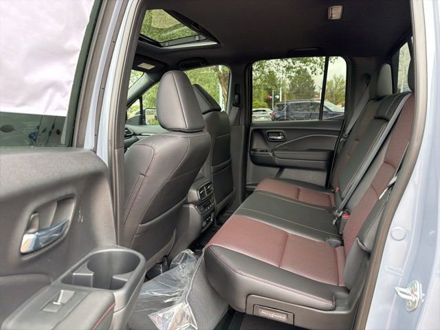 New 2026 Honda Ridgeline Black Edition image 8