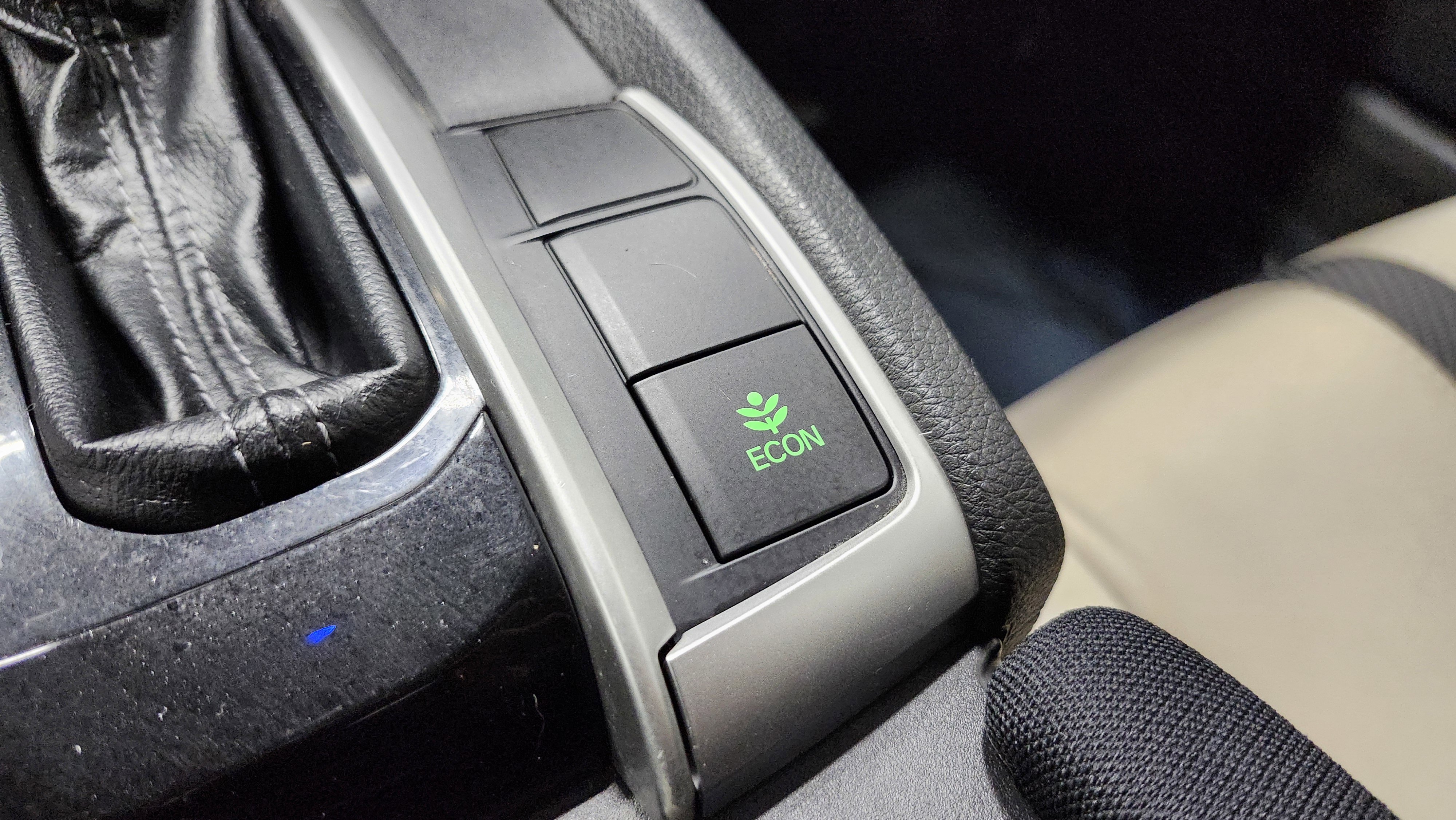 Used 2016 Honda Civic EX-T image 30