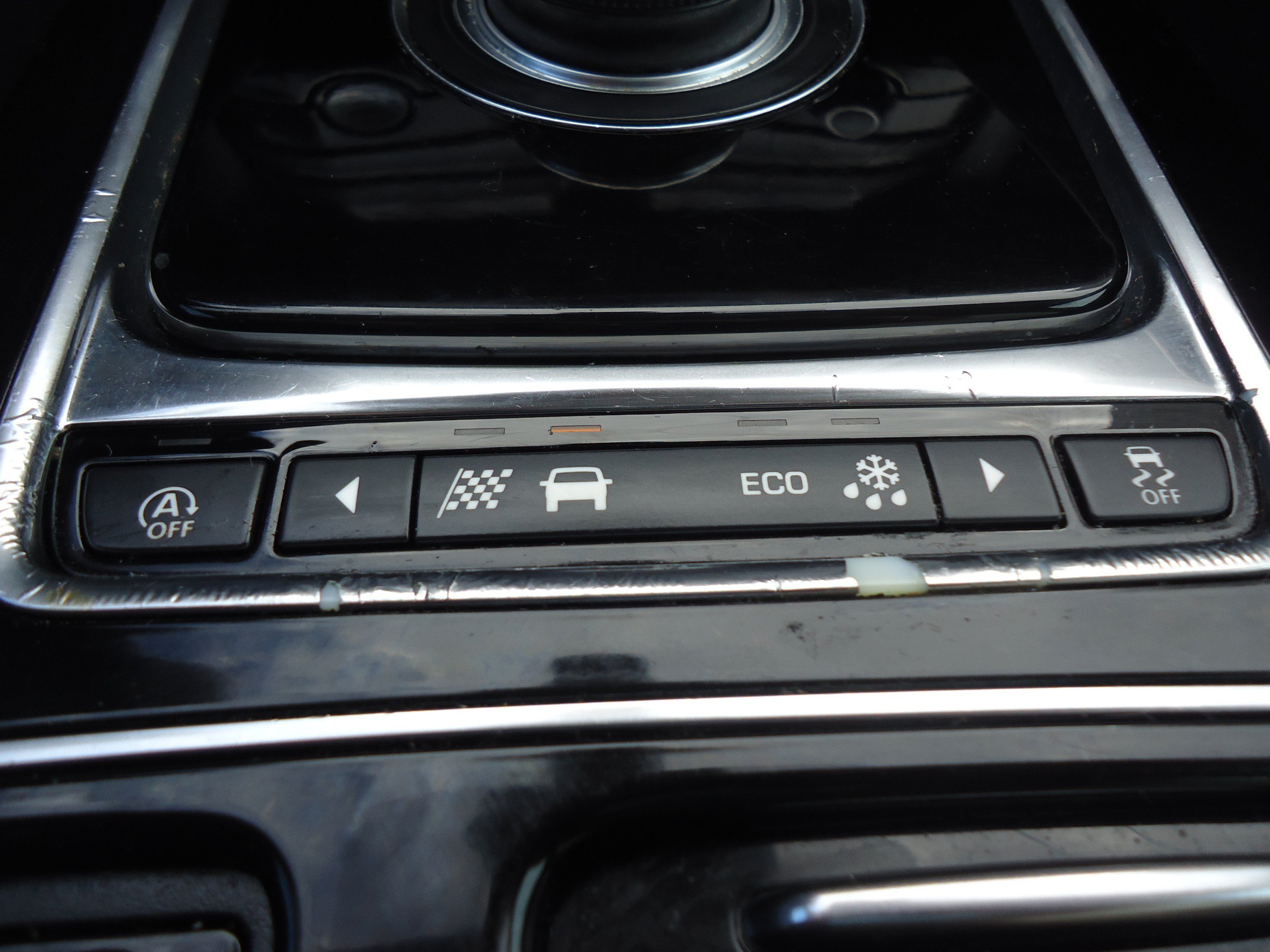 Used 2020 Jaguar F-PACE Premium AWD/4WD image 22