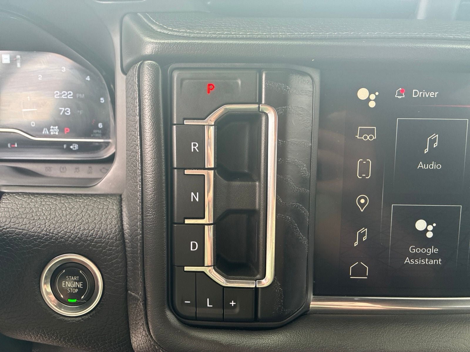 Used 2022 GMC Yukon XL Denali AWD/4WD image 27