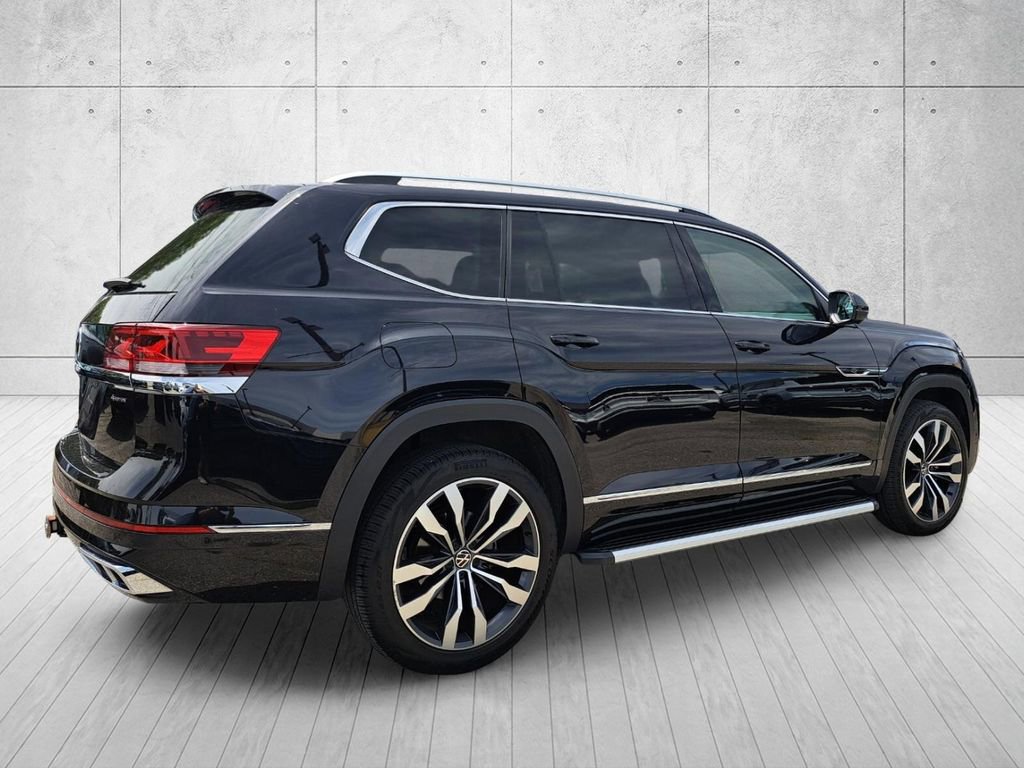 Used 2023 Volkswagen Atlas SEL Premium AWD/4WD image 5