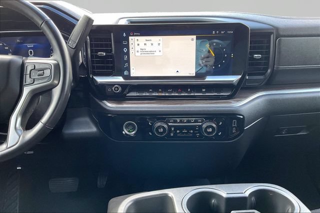 Used 2023 Chevrolet Silverado 1500 LT AWD/4WD image 9