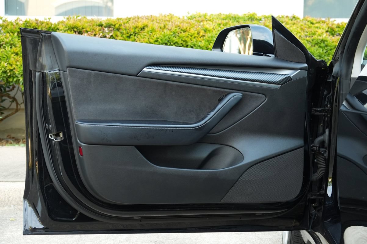Used 2023 Tesla Model 3 Standard Range RWD image 39