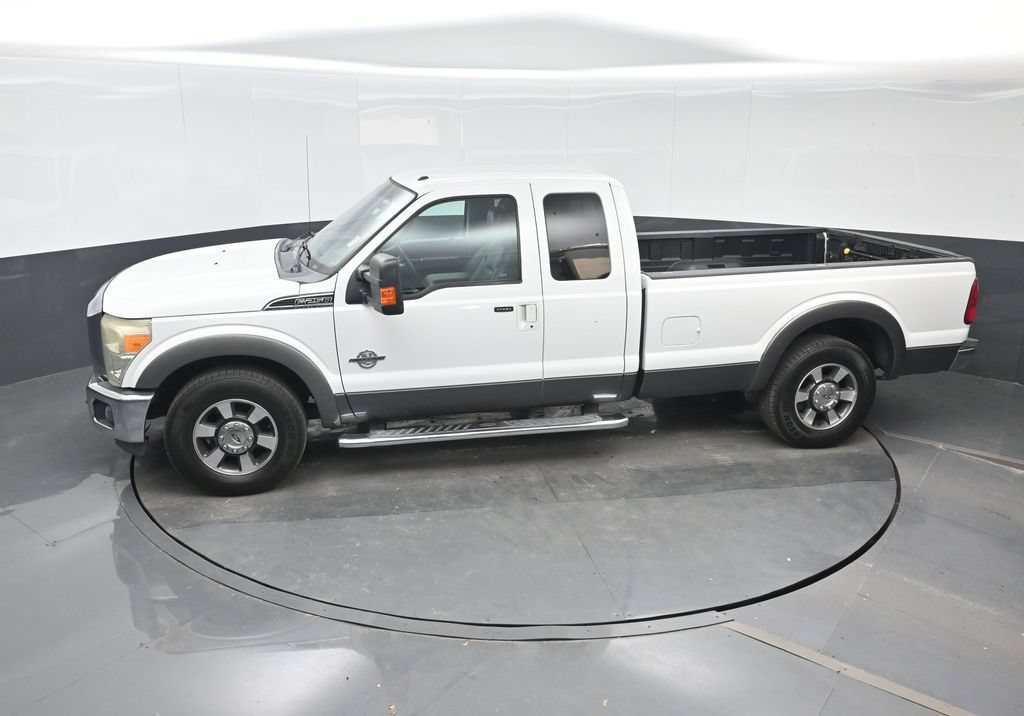 Used 2011 Ford F250 Lariat w/ Lariat Interior Pkg RWD image 18
