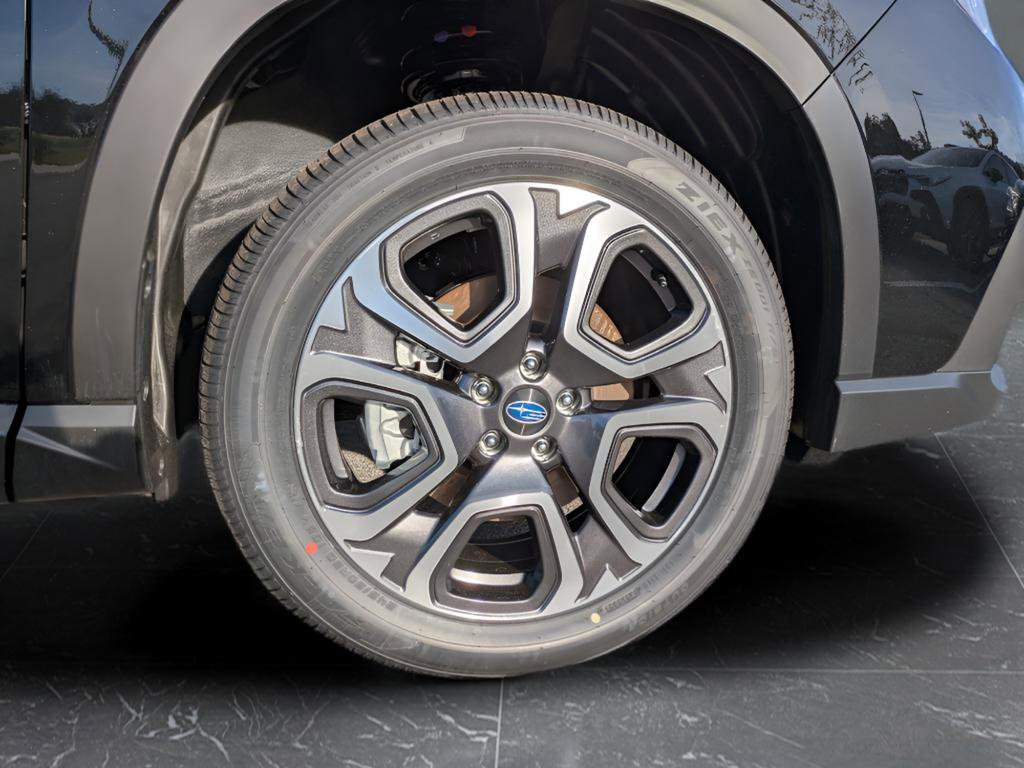 Certified 2025 Subaru Ascent Limited AWD/4WD image 10