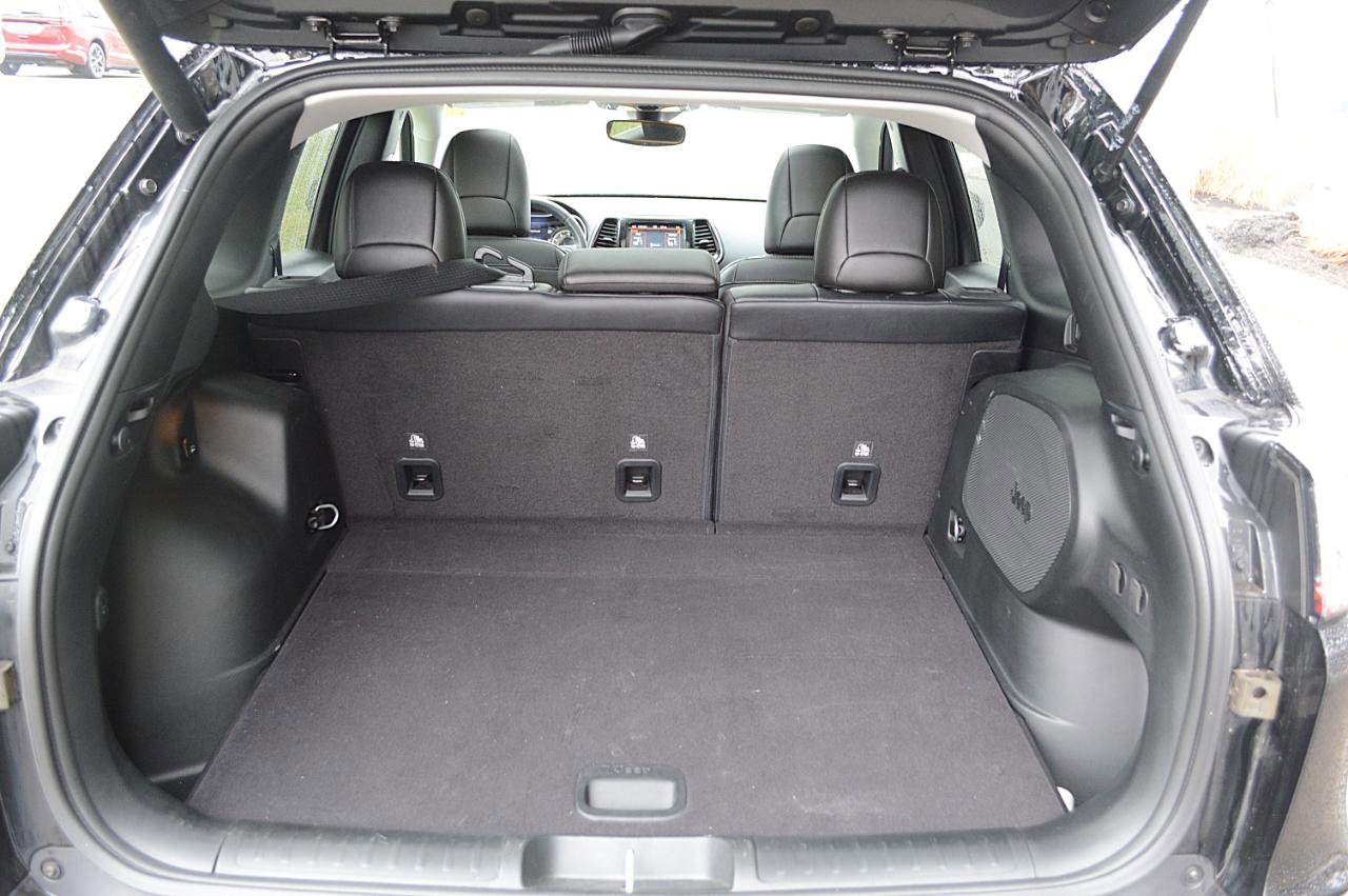 Used 2022 Jeep Cherokee Limited image 15