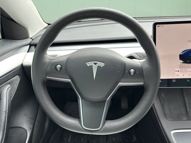 Used 2023 Tesla Model 3 Standard Range image 25
