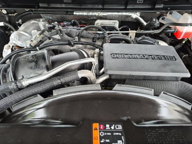 Used 2025 Chevrolet Silverado 2500 LT w/ Convenience Package AWD/4WD image 32