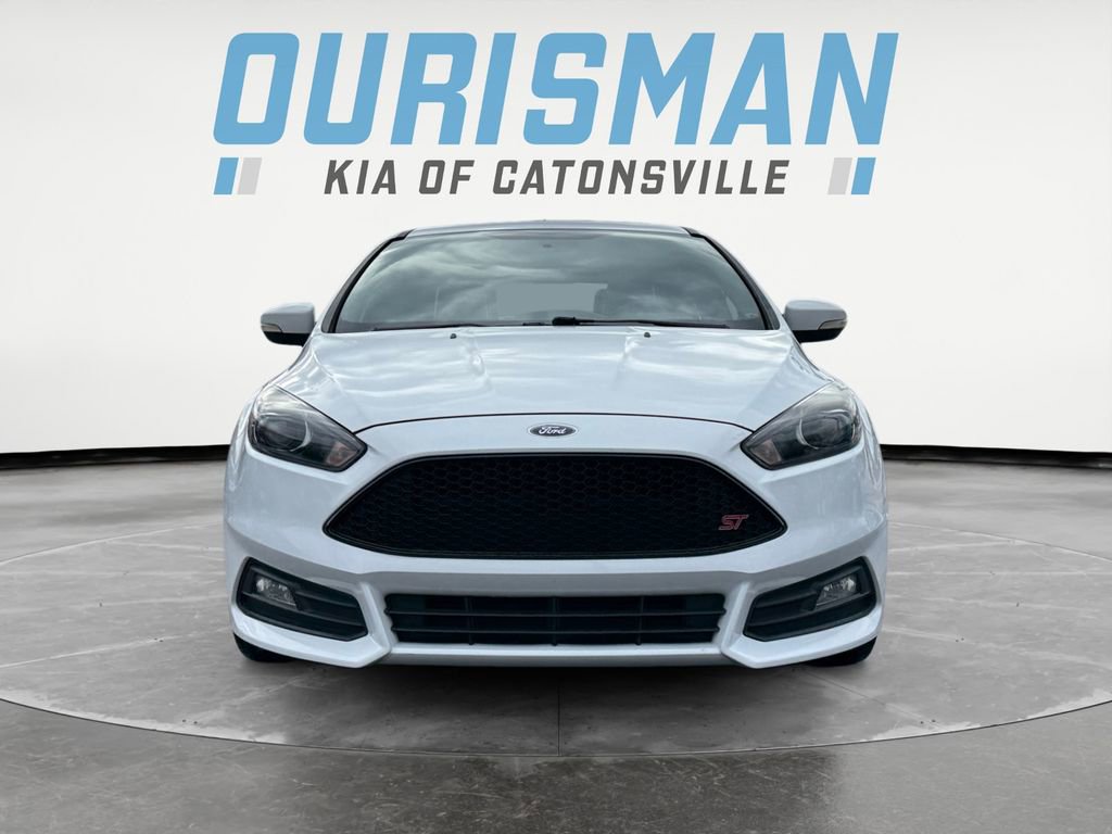 Used 2018 Ford Focus ST w/ Equipment Group 401A image 8