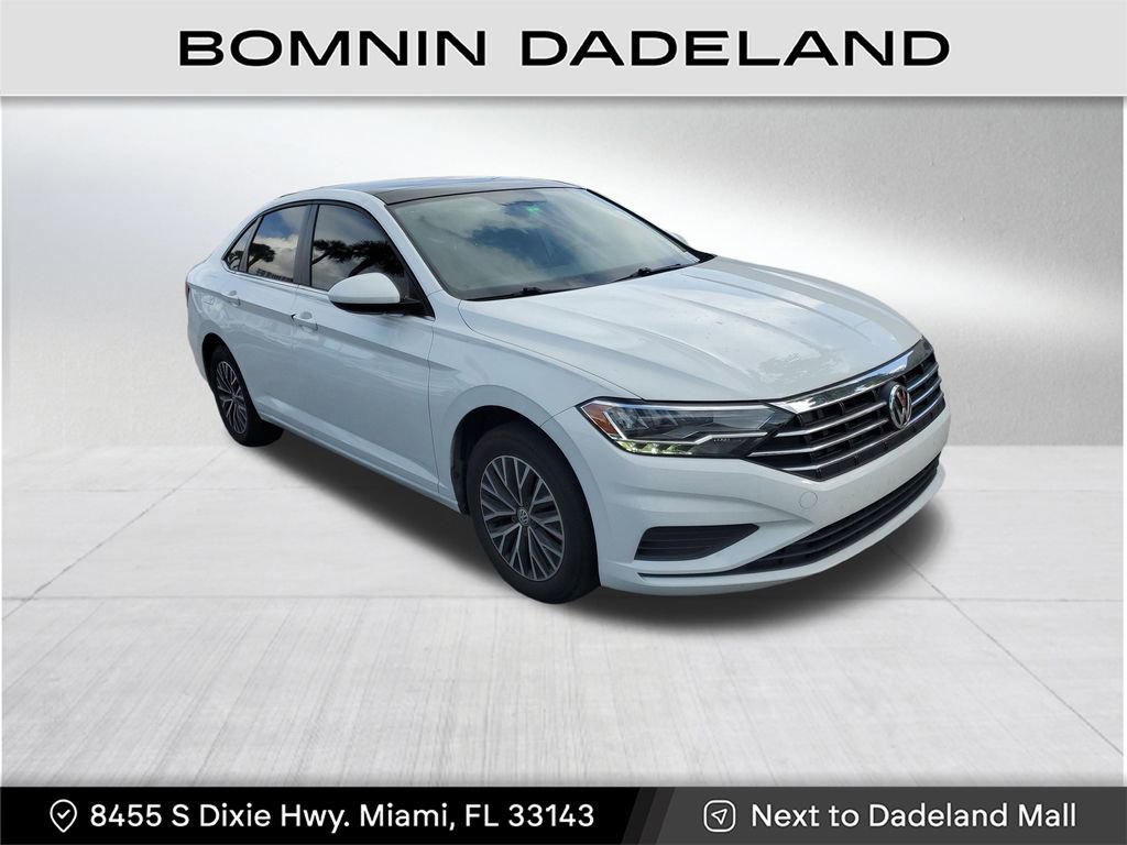 Used 2020 Volkswagen Jetta SE w/ SE Cold Weather Package