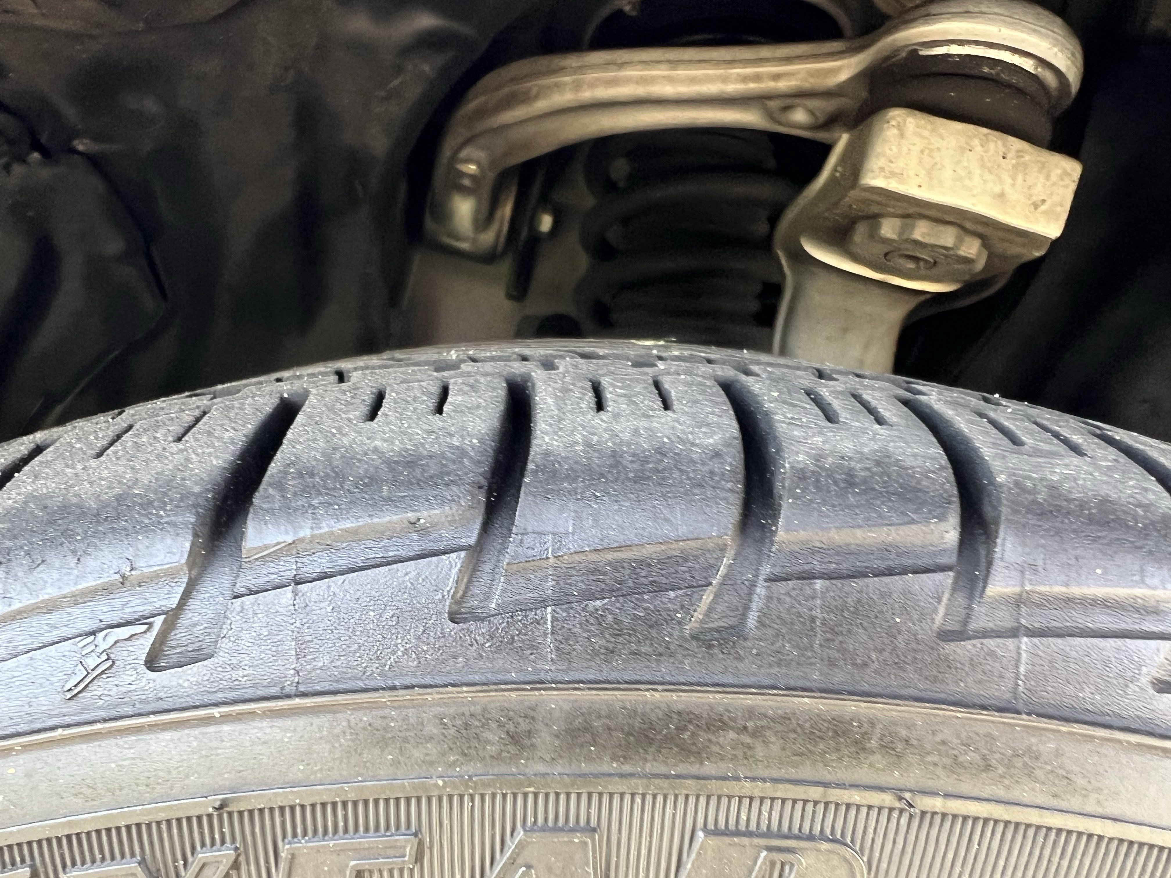 Certified 2018 Mercedes-Benz C 300 4MATIC Sedan image 12