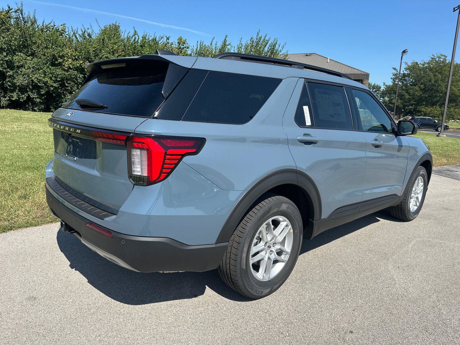 New 2027 Ford Explorer Active w/ Active Comfort Package AWD/4WD image 14