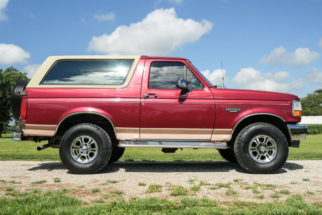 Used 1994 Ford Bronco Eddie Bauer AWD/4WD image 8
