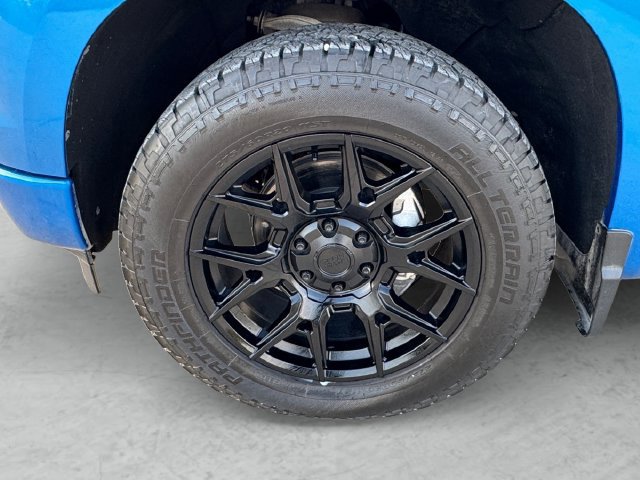 Certified 2024 Chevrolet Silverado 1500 Custom RWD image 23