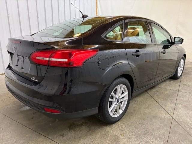 Used 2016 Ford Focus SE image 6
