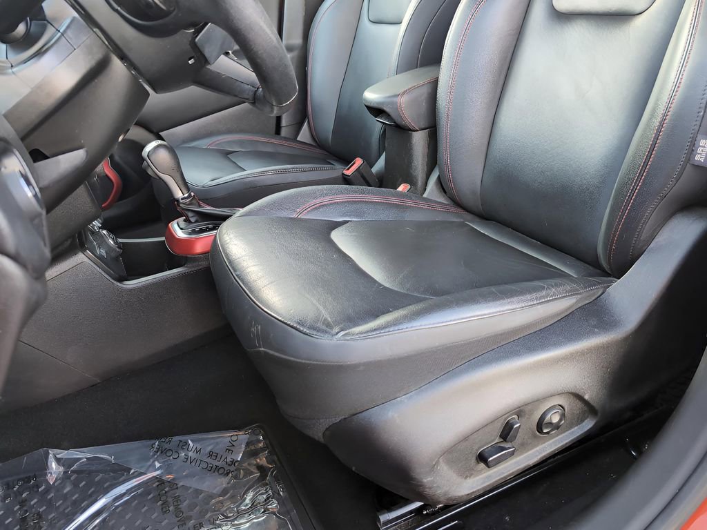 Used 2021 Jeep Renegade Trailhawk image 13