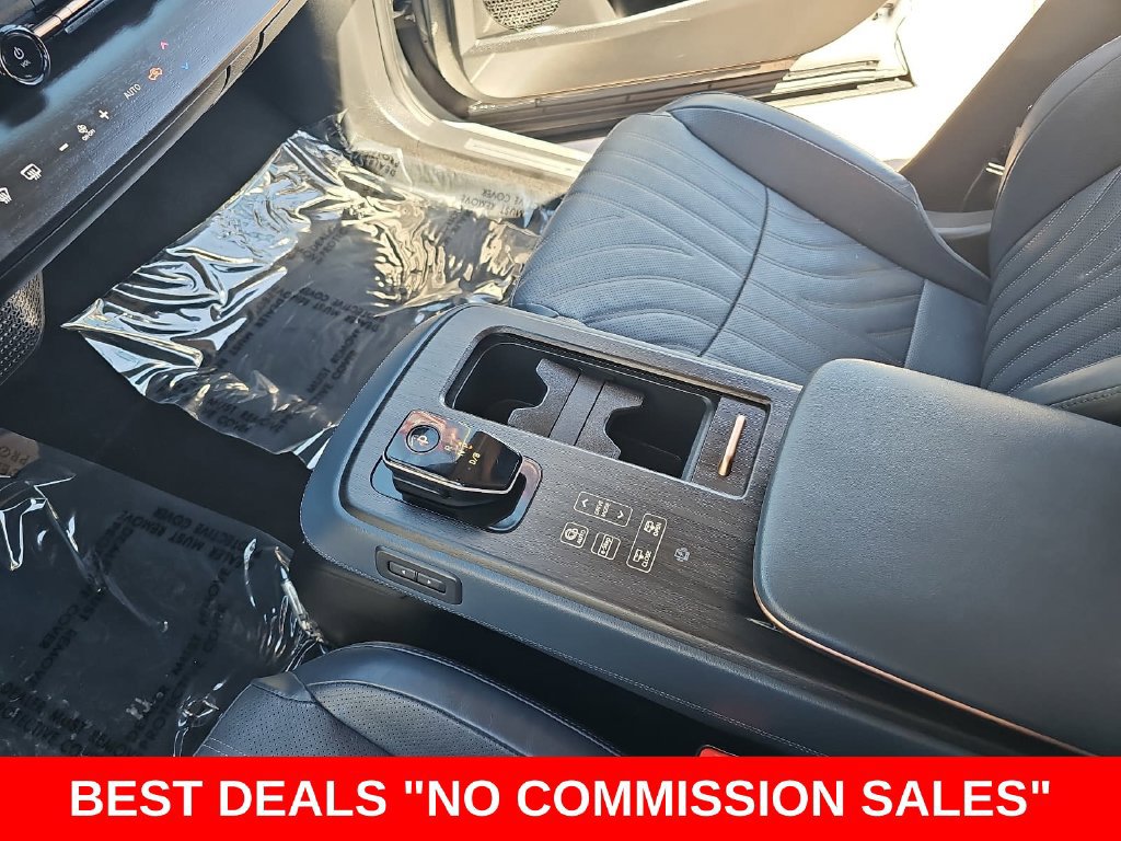 Used 2023 Nissan Ariya AWD/4WD image 25