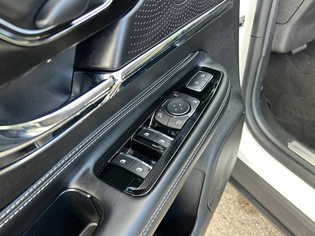 Used 2023 Lincoln Corsair FWD image 27