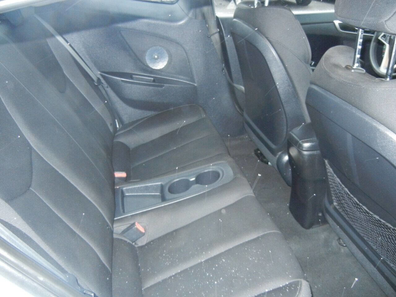 Used 2013 Hyundai Veloster image 18