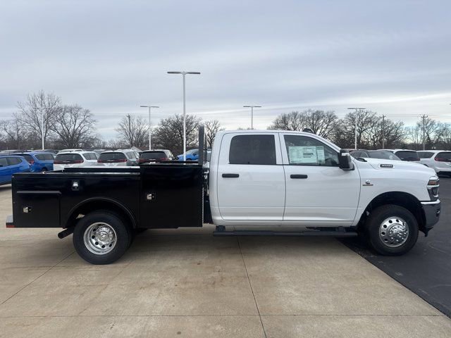 New 2026 RAM 3500 Tradesman w/ Chrome Appearance Group image 7